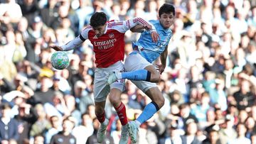 Liga Inggris: Persaingan Sengit antara Arsenal dan Manchester City