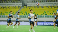 PSIM Yogyakarta di Kesebelasan! 11 Laga Tanpa Kemenangan, Lawan Persija Jadi Pertarungan Kunci PSIM Yogyakarta di Kesebelasan! 11 Laga Tanpa Kemenangan, Lawan Persija Jadi Pertarungan Kunci