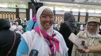 Remaja 16 Tahun Jadi Calon Jemaah Haji Termuda di Embarkasi Makassar Remaja 16 Tahun Jadi Calon Jemaah Haji Termuda di Embarkasi Makassar